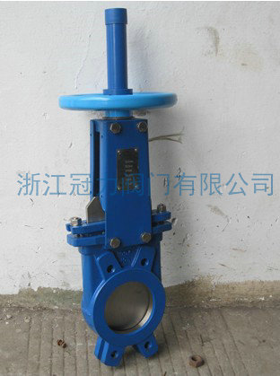使用手动刀闸阀应当注意什么事项？